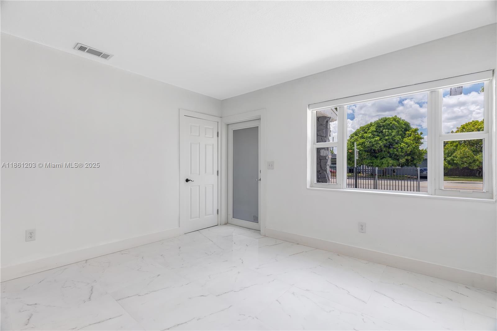 MYRTLE GROVE 1ST ADDN - Residential