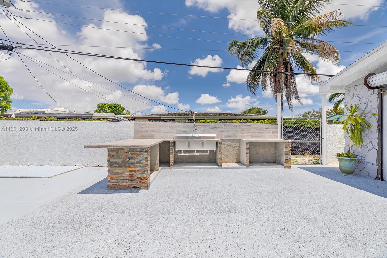 MYRTLE GROVE 1ST ADDN - Residential