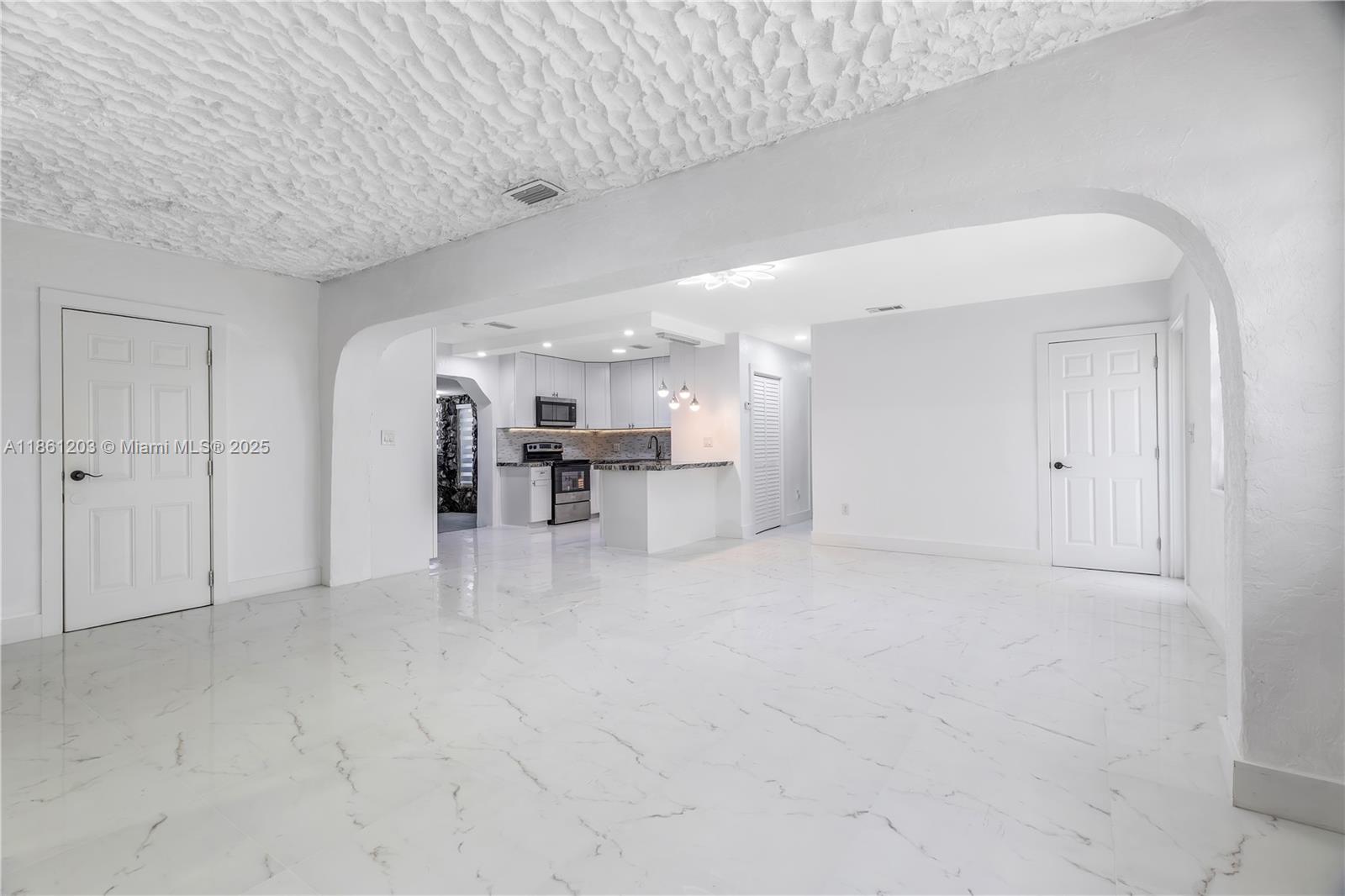 MYRTLE GROVE 1ST ADDN - Residential