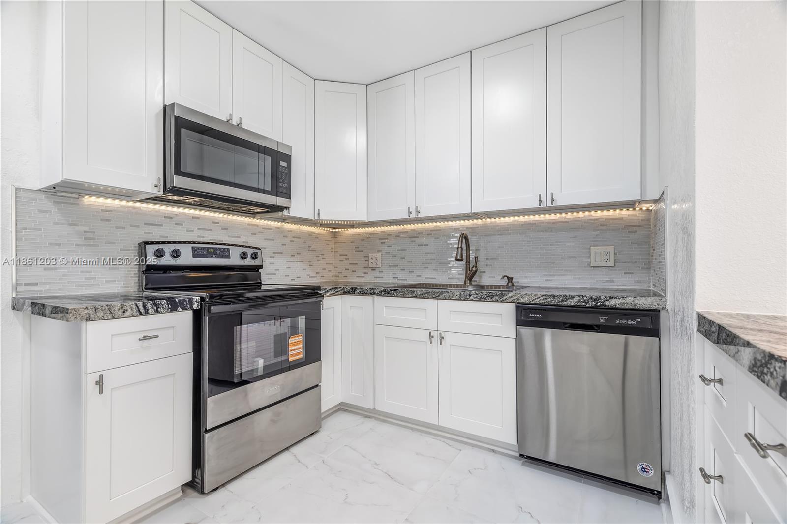 MYRTLE GROVE 1ST ADDN - Residential