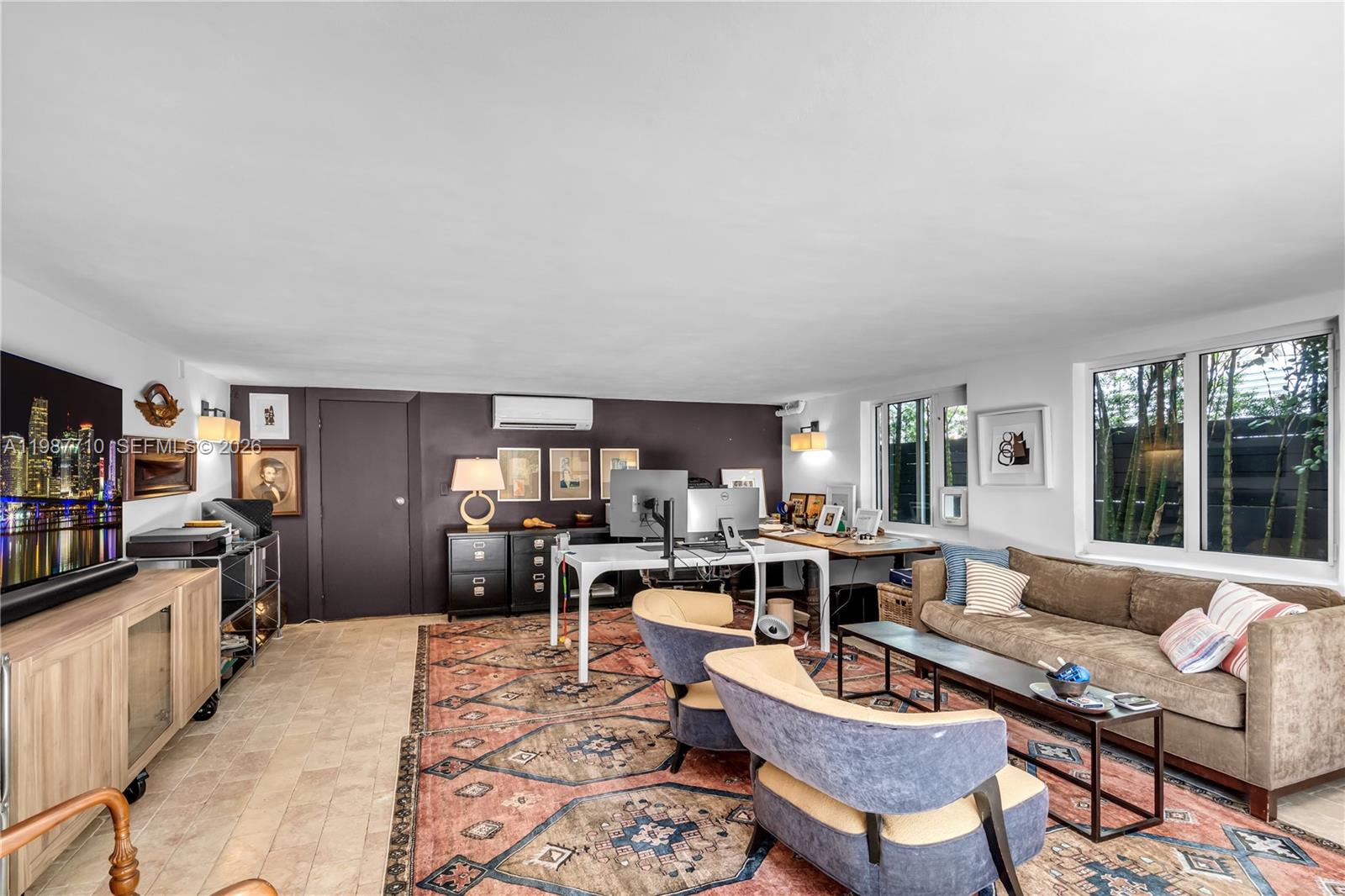 TROPICAL ISLE HOMES SUB 4 - Residential