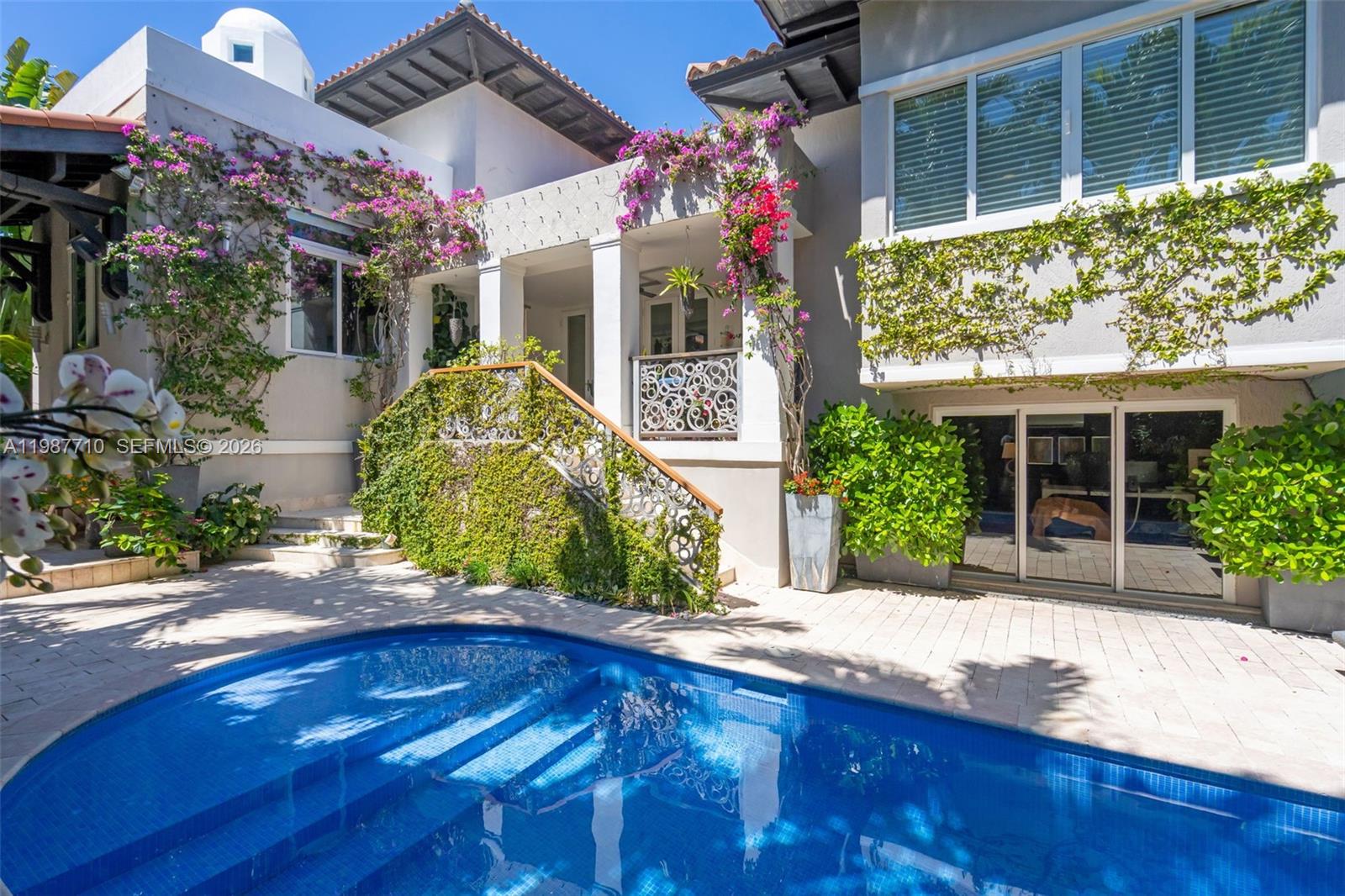 TROPICAL ISLE HOMES SUB 4 - Residential