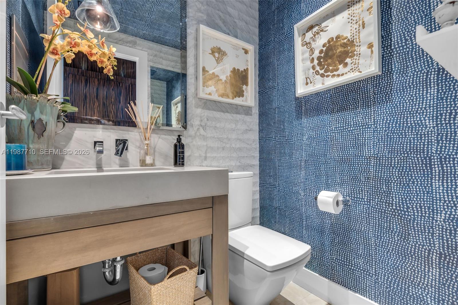 TROPICAL ISLE HOMES SUB 4 - Residential