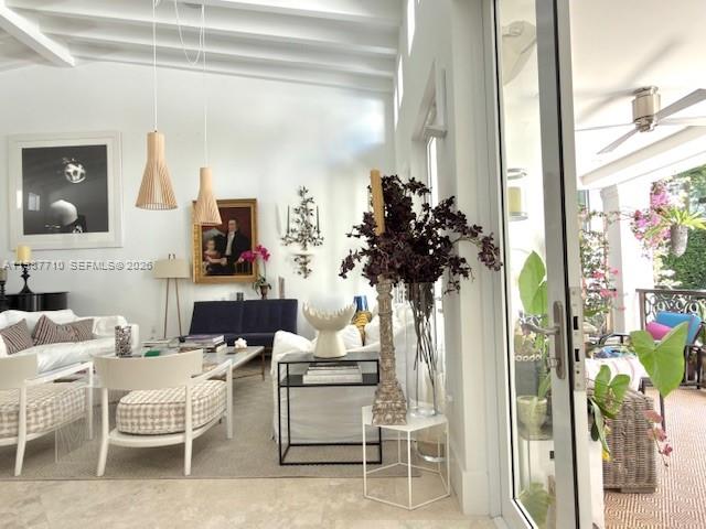 TROPICAL ISLE HOMES SUB 4 - Residential