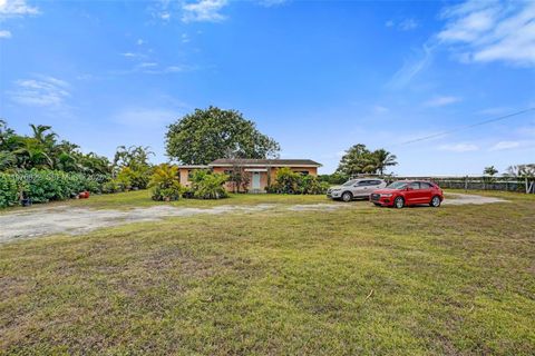 Tiny photo for 25900 SW 177th Ave, Homestead, FL 33031 (MLS # A11976822)