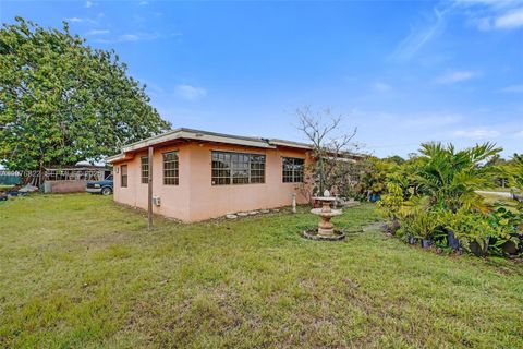 Tiny photo for 25900 SW 177th Ave, Homestead, FL 33031 (MLS # A11976822)