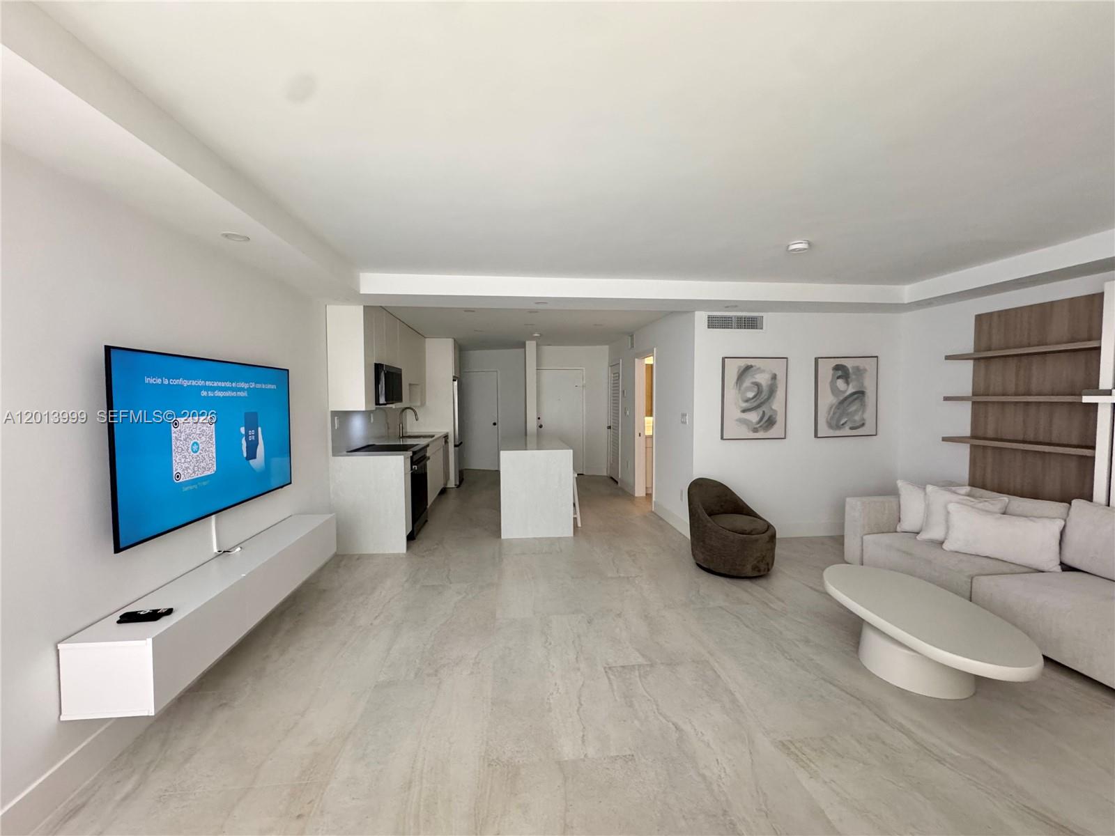 2899 Collins Ave 1414