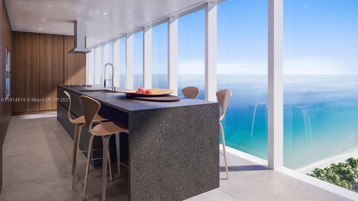 2000 OCEAN - Residential