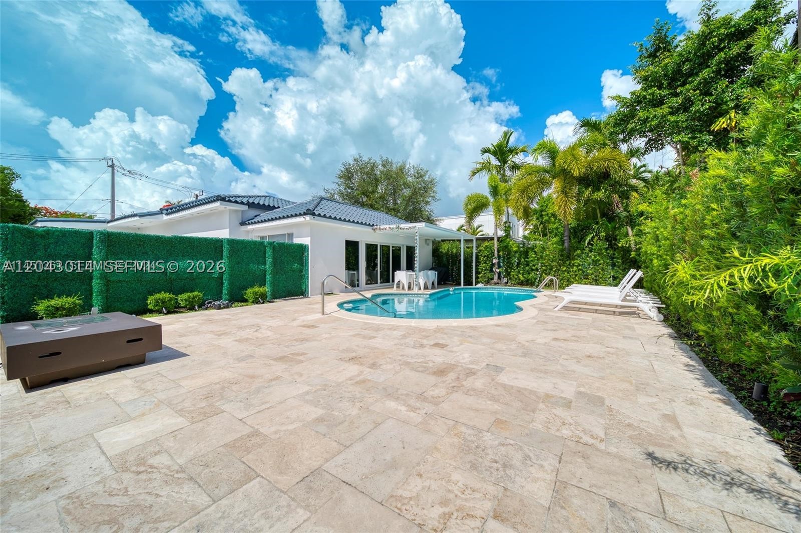 2298 SW 16th Ave