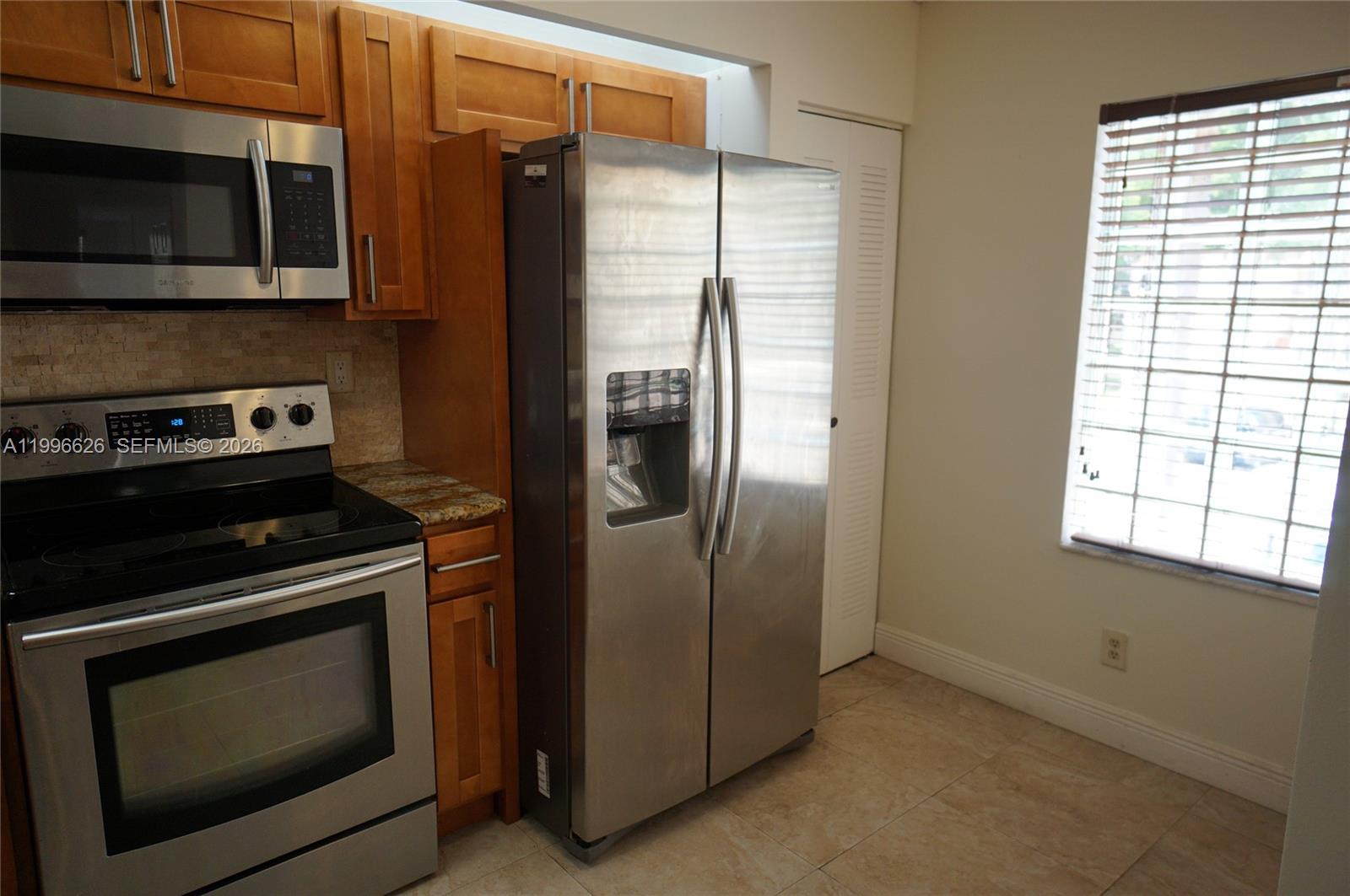 ELAN AT CALUSA CONDO XVI - Residential Lease