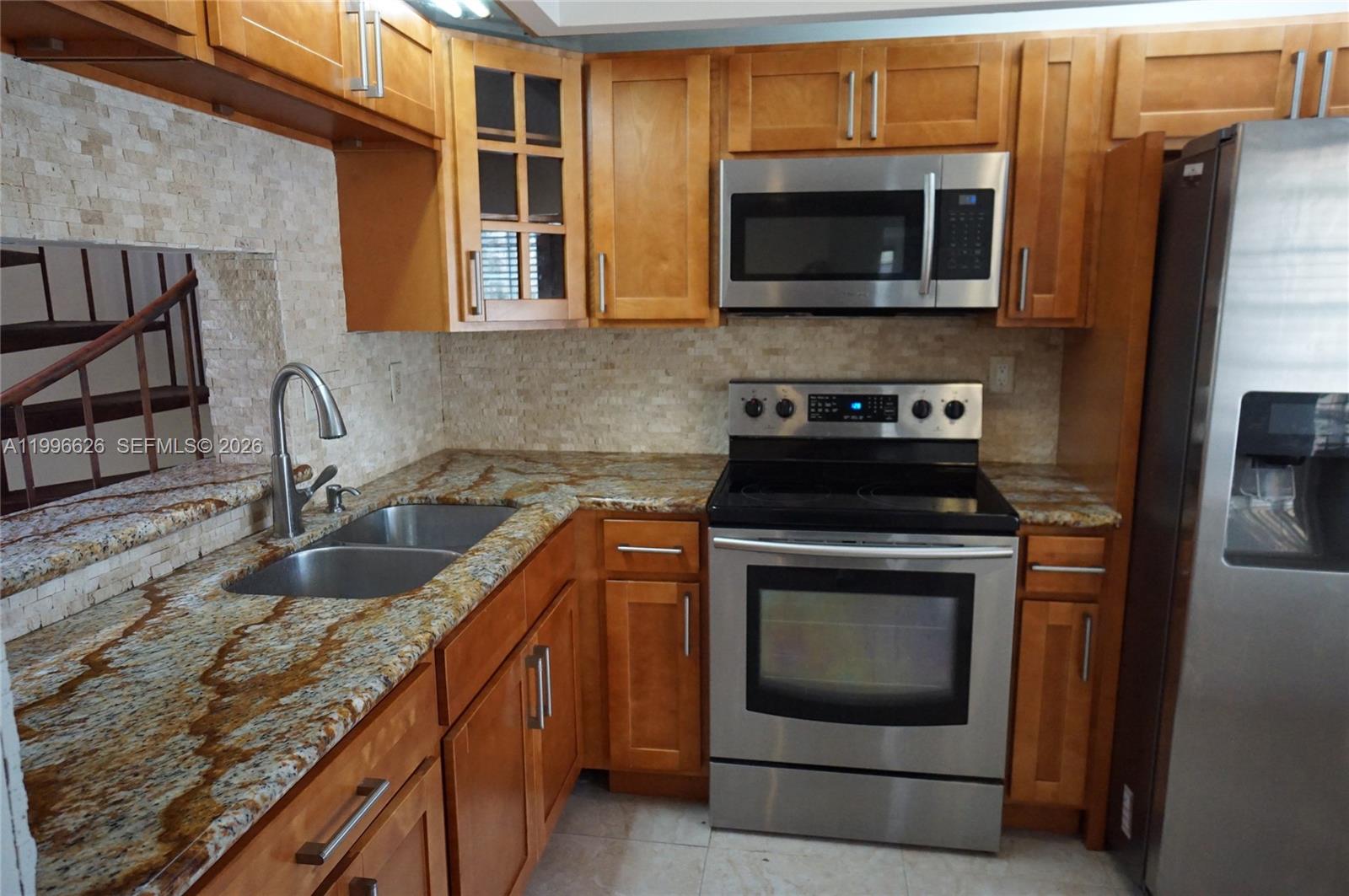 ELAN AT CALUSA CONDO XVI - Residential Lease