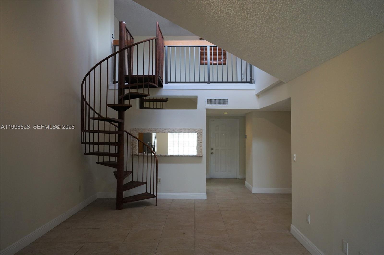 ELAN AT CALUSA CONDO XVI - Residential Lease