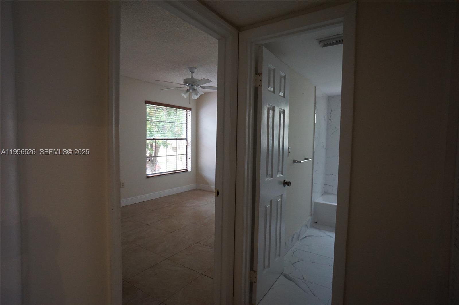 ELAN AT CALUSA CONDO XVI - Residential Lease