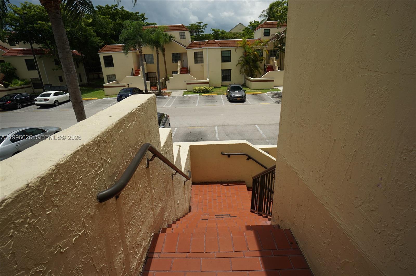 ELAN AT CALUSA CONDO XVI - Residential Lease