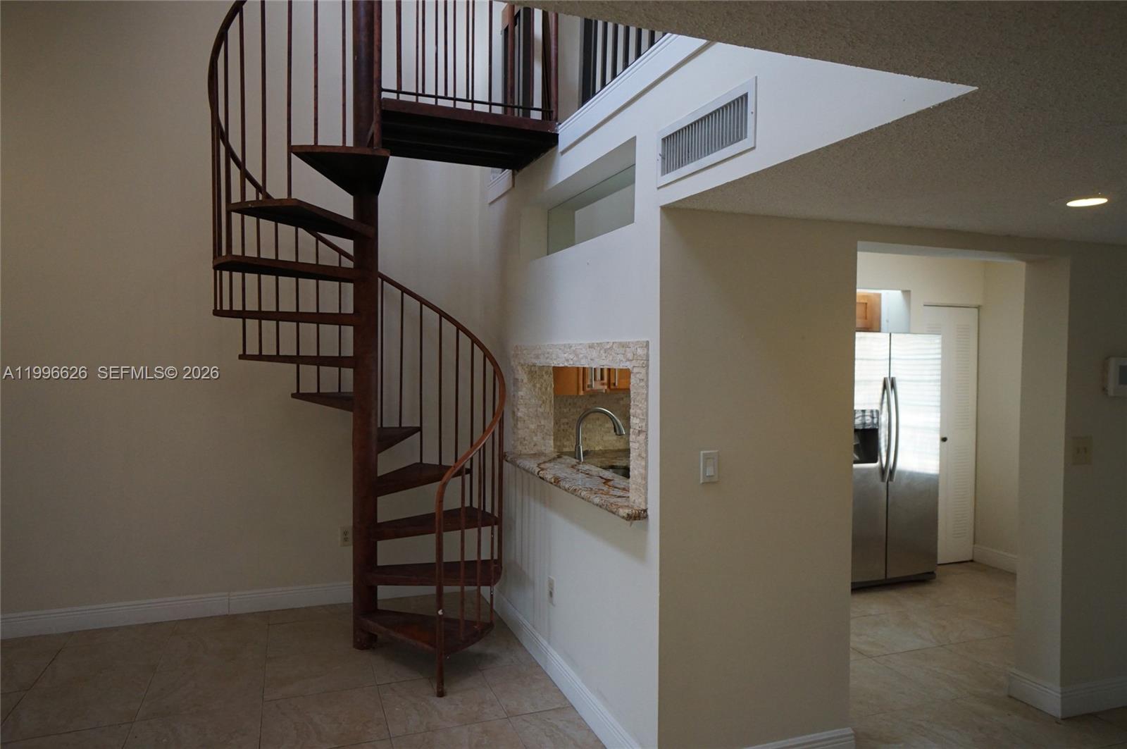 ELAN AT CALUSA CONDO XVI - Residential Lease