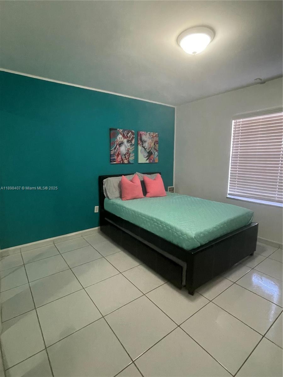 FLAGLER GROVE ESTATES EXT - Residential Lease