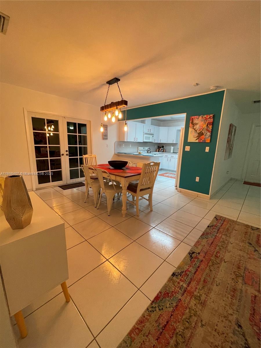 FLAGLER GROVE ESTATES EXT - Residential Lease
