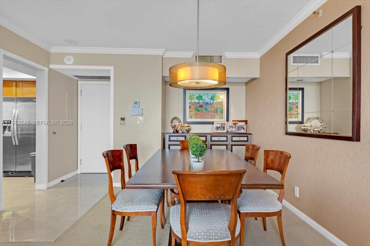 DELVISTA TOWERS CONDO - Residential