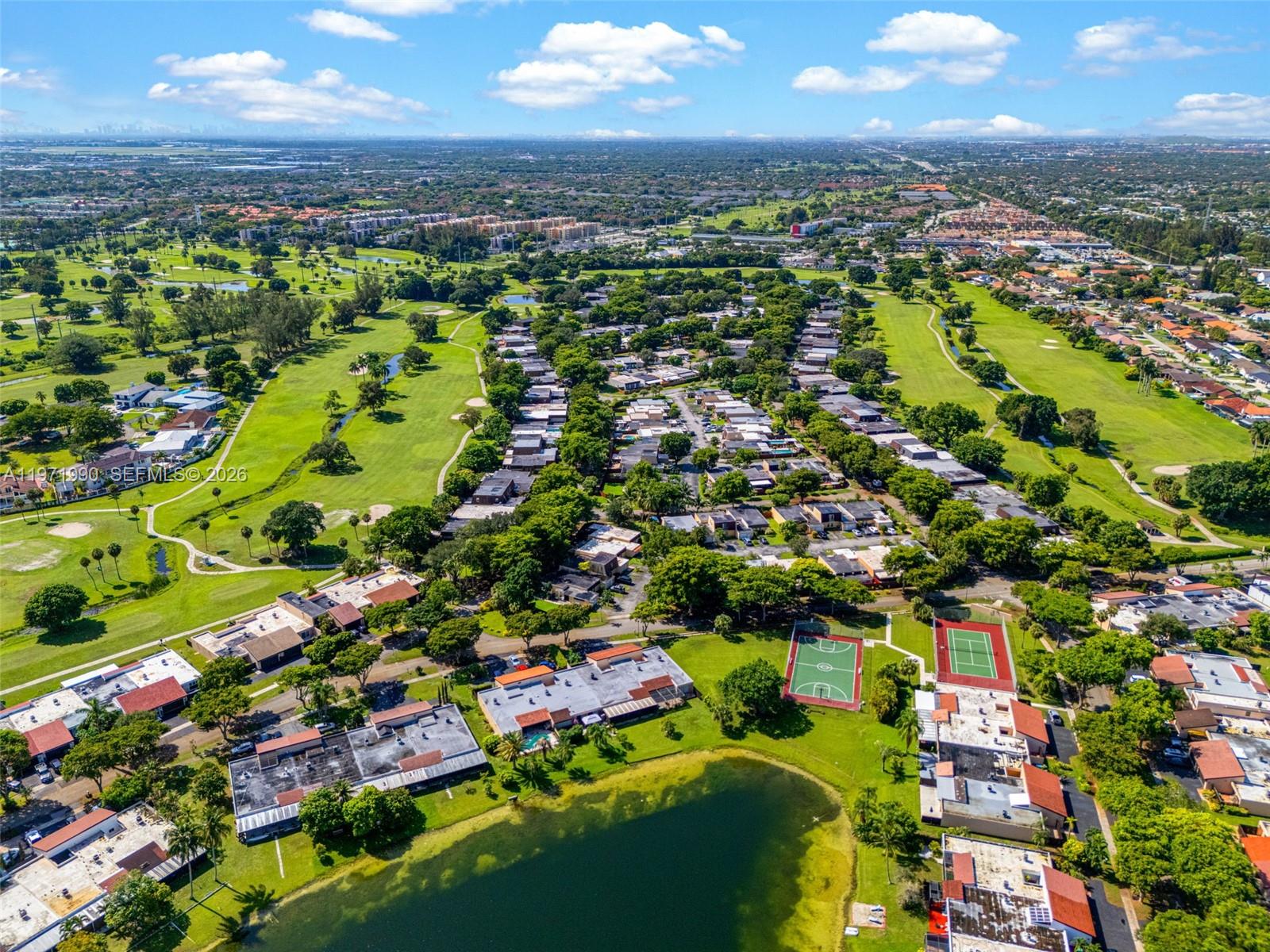 COUNTRY CLUB OF MIAMI FAI - Residential