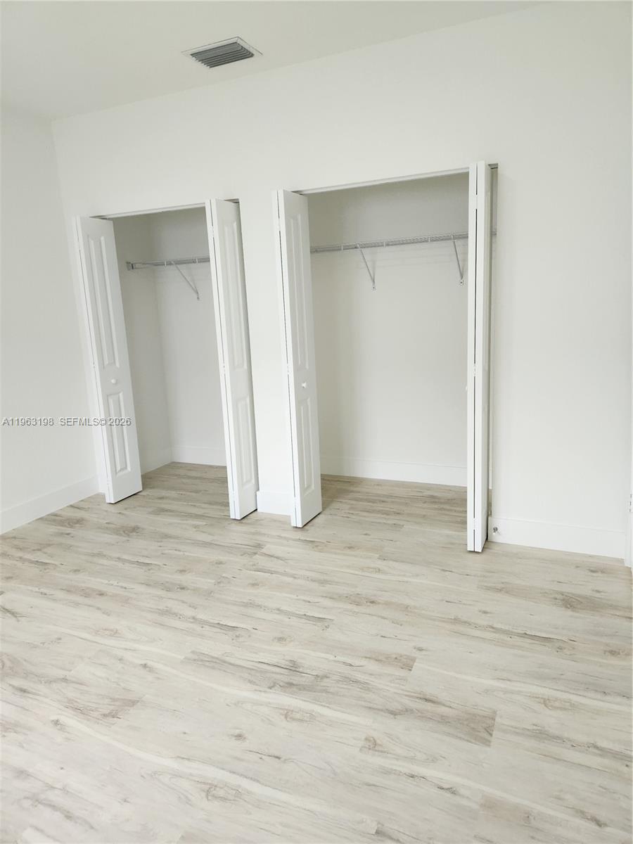 REALTY SEC CORP ADDN TO G - Residential