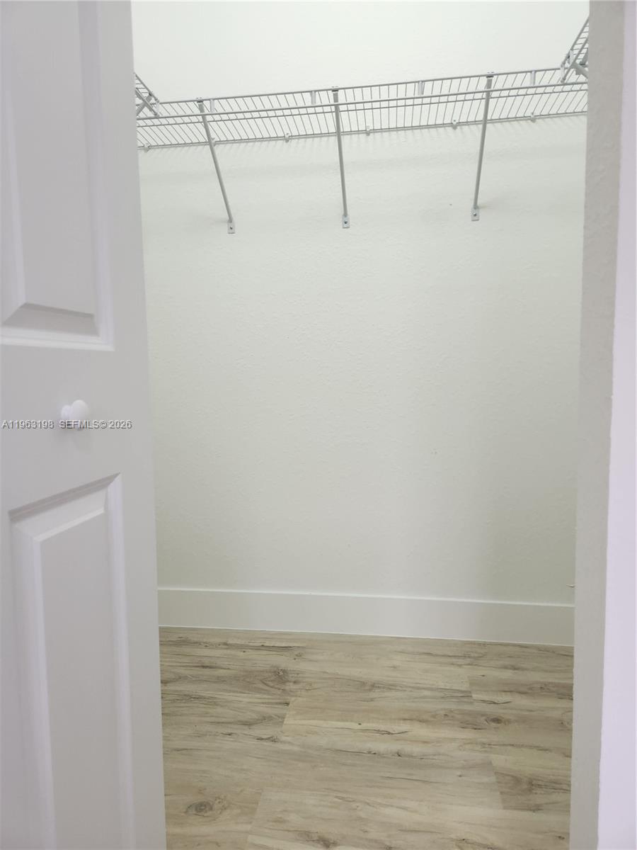 REALTY SEC CORP ADDN TO G - Residential