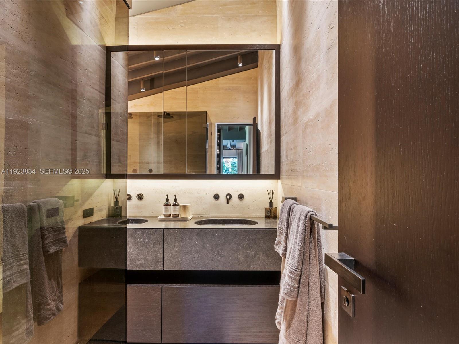 FROW HOMESTEAD - Residential