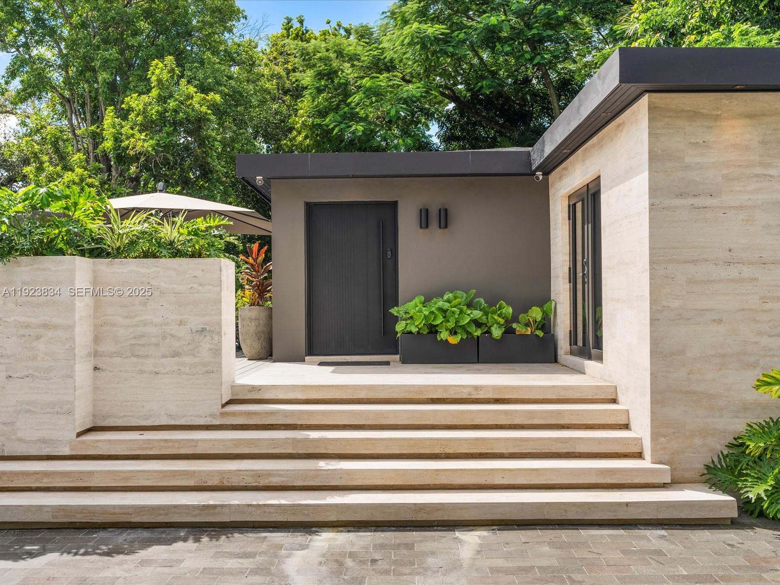 FROW HOMESTEAD - Residential