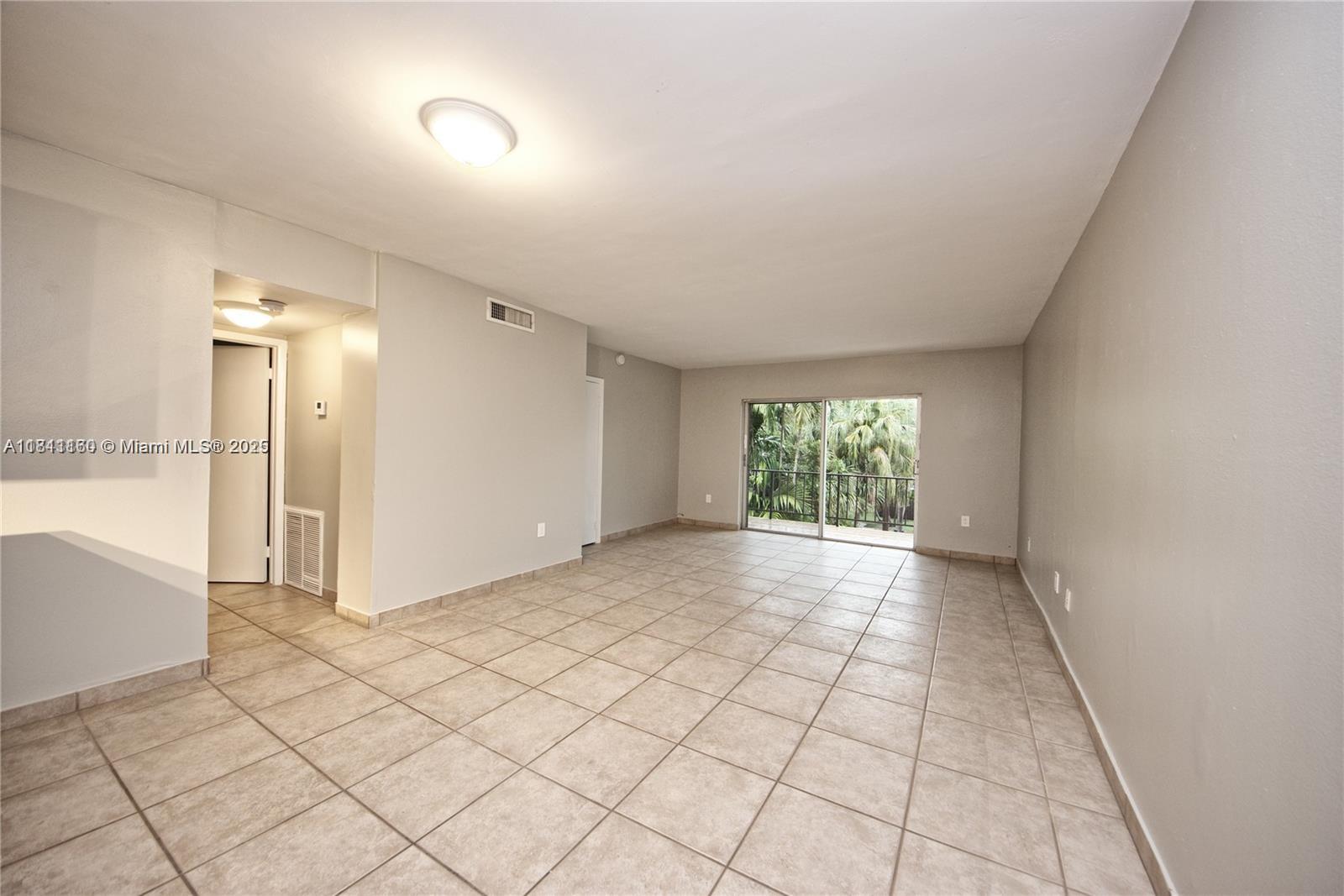 6886 N Kendall Dr D308