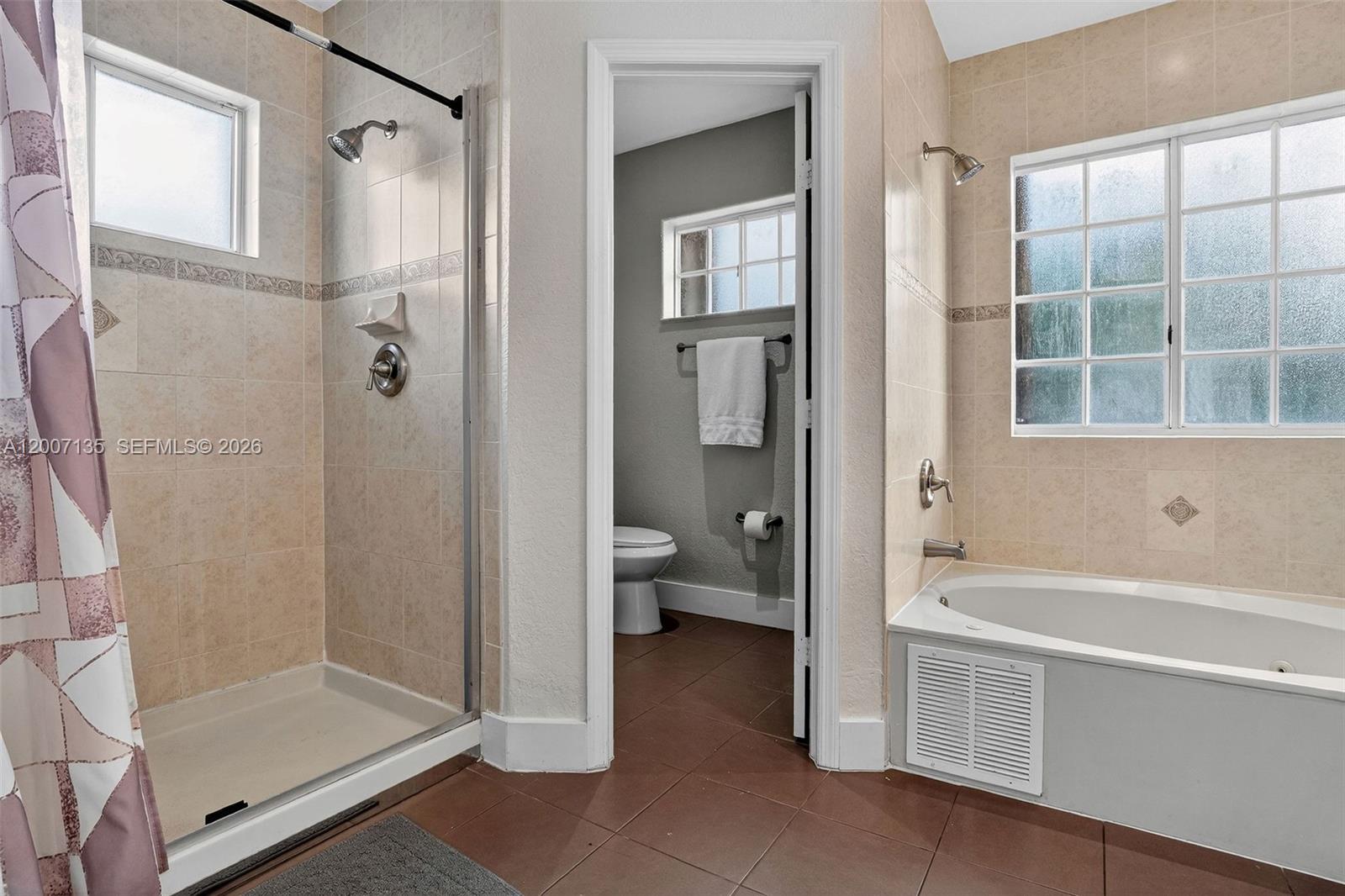 WONDERLY ESTATES SEC 3 - Residential