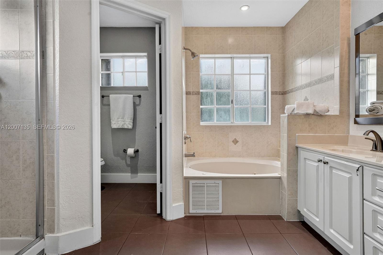 WONDERLY ESTATES SEC 3 - Residential