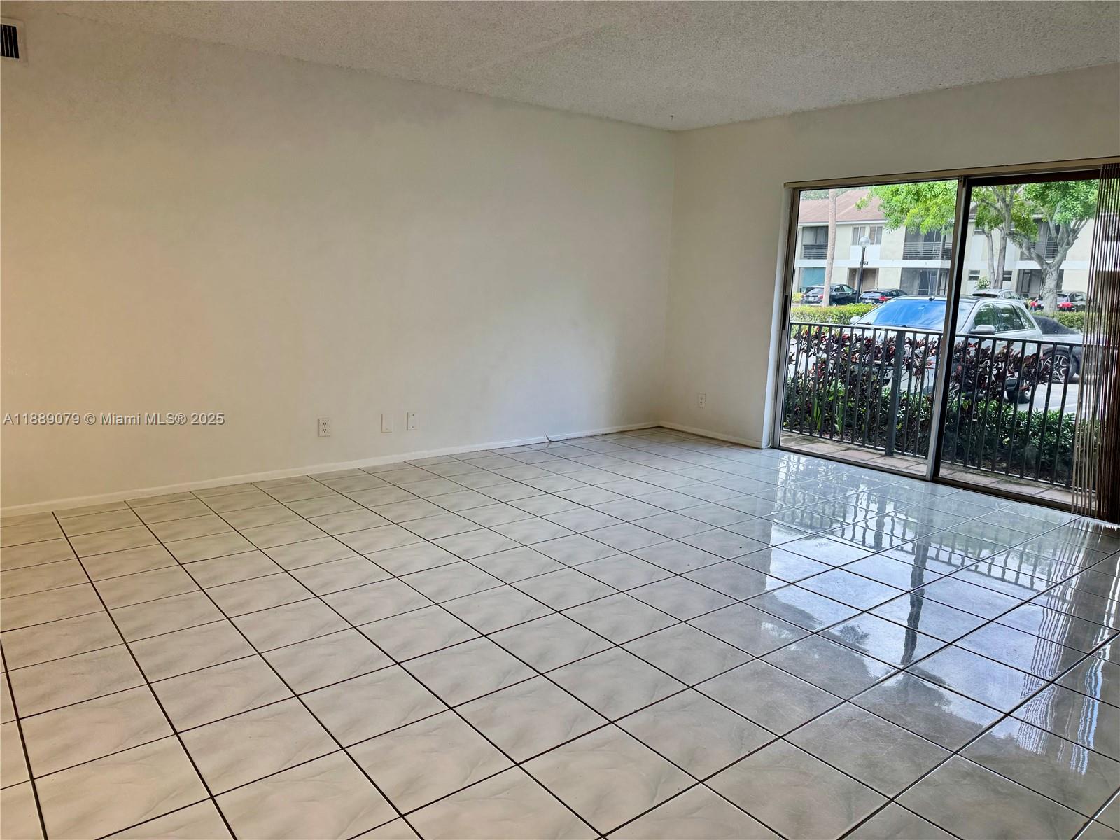 GARDENS NORTH FOUR CONDO - Residential Lease