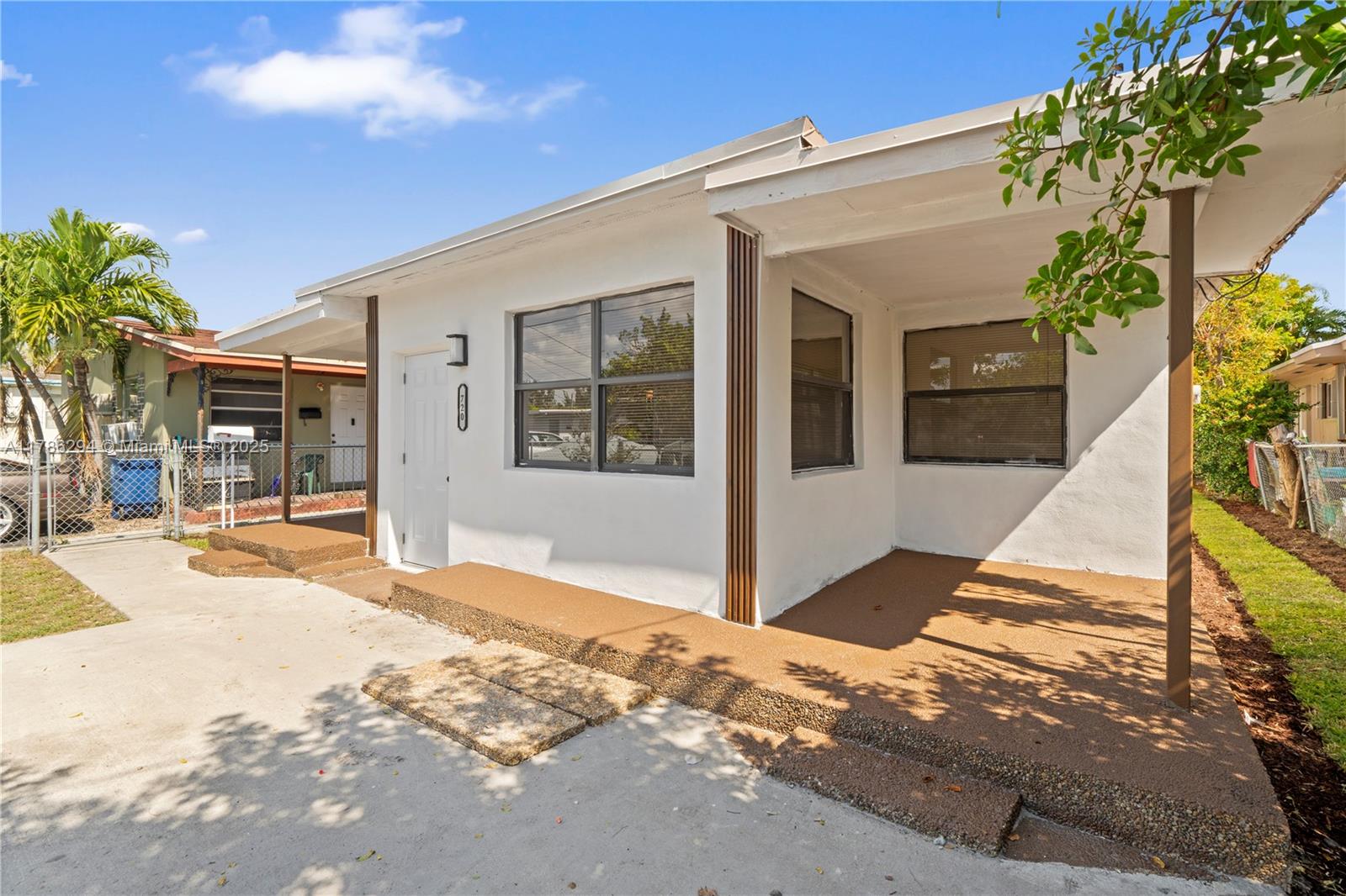 720 Nw 6th St, Hallandale Beach, Broward County, Florida - 3 Bedrooms  
2 Bathrooms - 