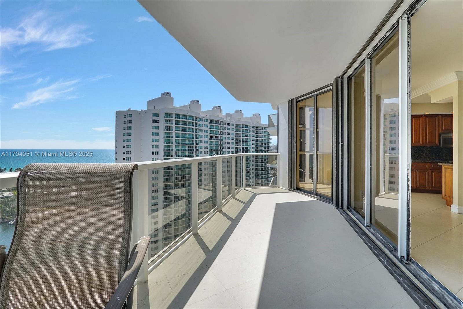 HAMPTONS WEST CONDO - Residential