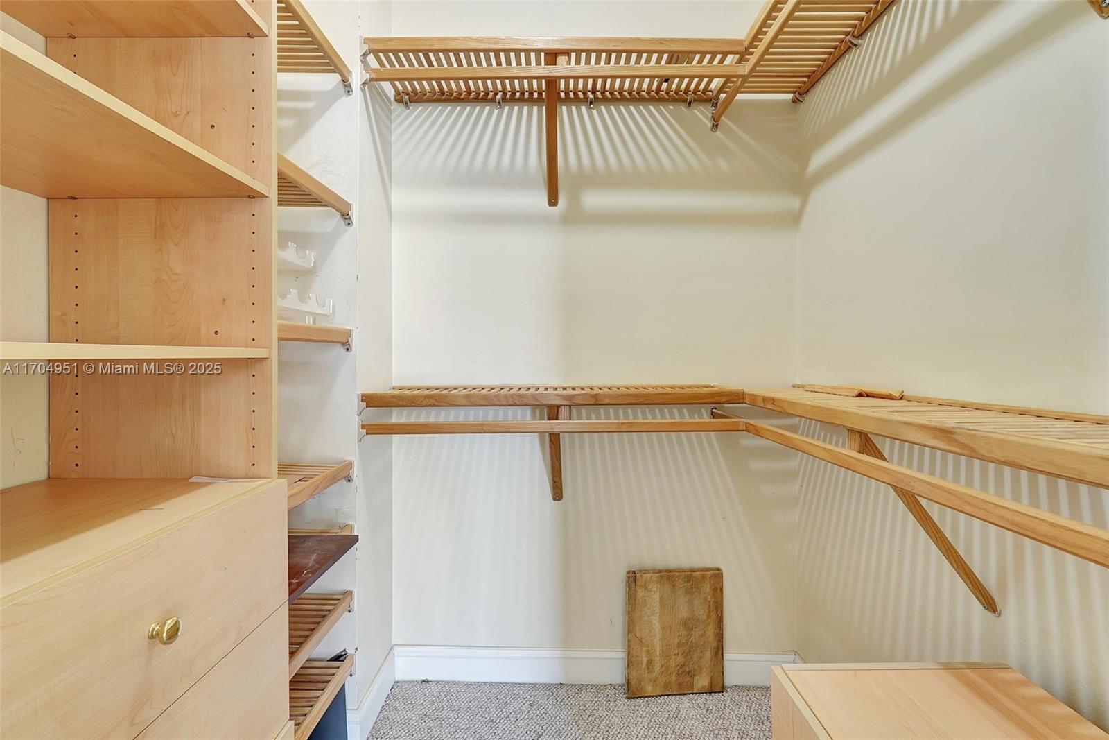 HAMPTONS WEST CONDO - Residential