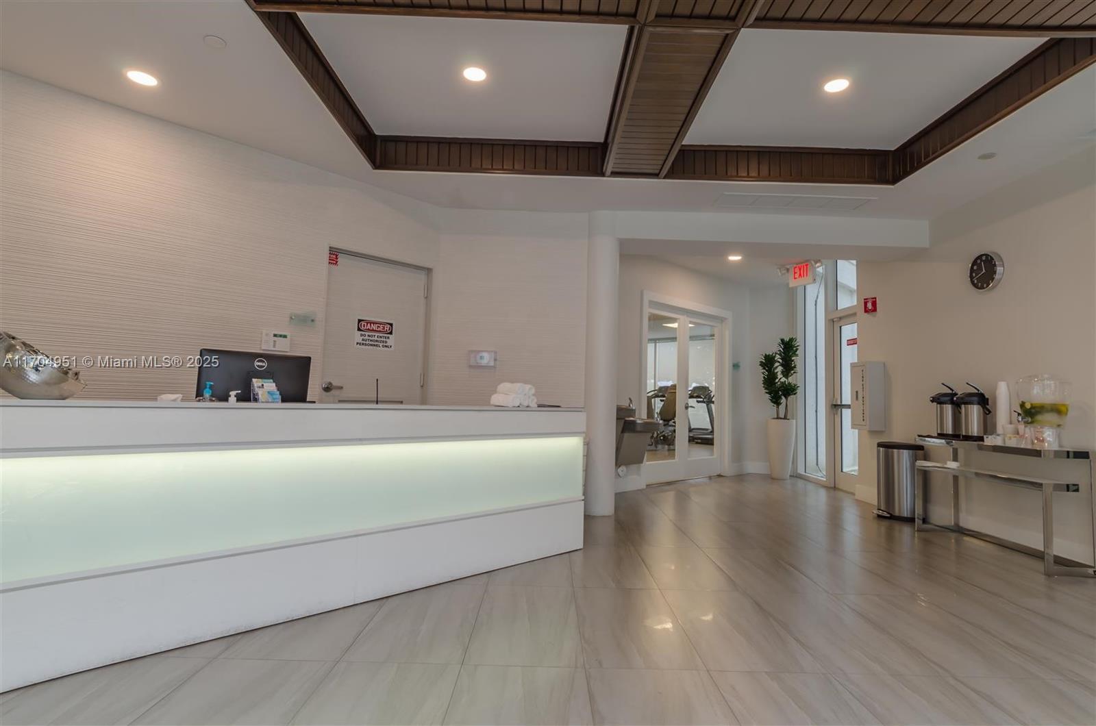 HAMPTONS WEST CONDO - Residential