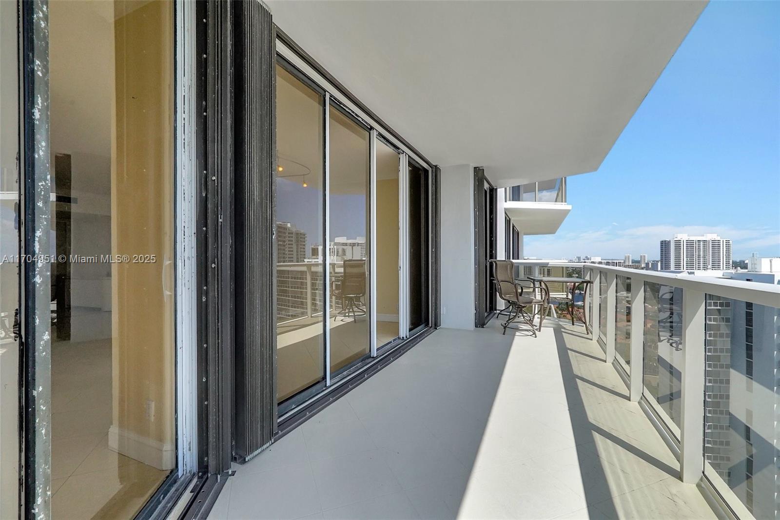 HAMPTONS WEST CONDO - Residential