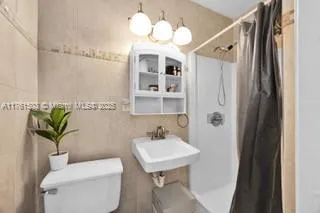 Pinecrest, Florida 33156, United States, 3 Bedrooms Bedrooms, ,3 BathroomsBathrooms,Residential,Active,89949