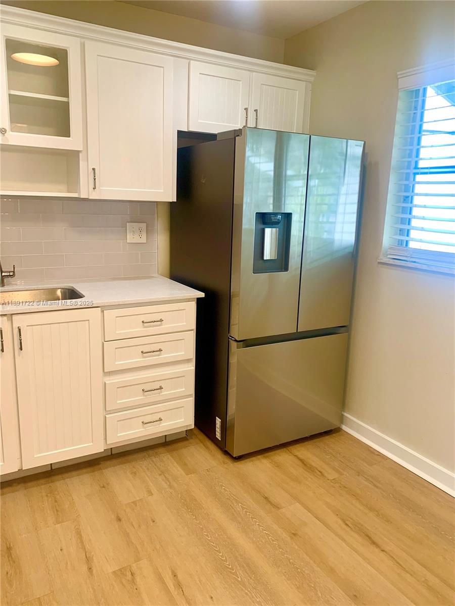 LAUDERDALE WEST - Residential