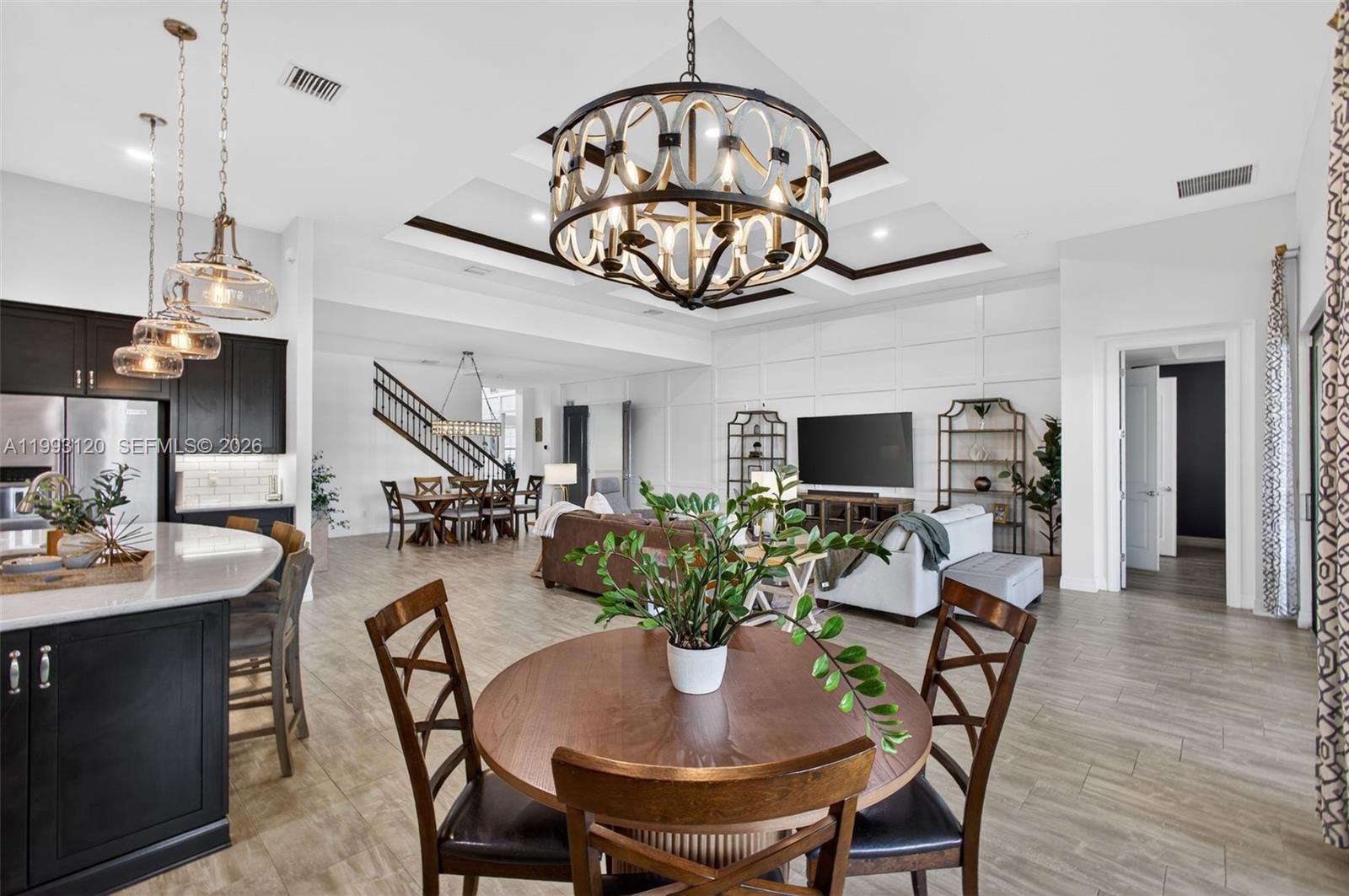 SONOMA ISLES - Residential