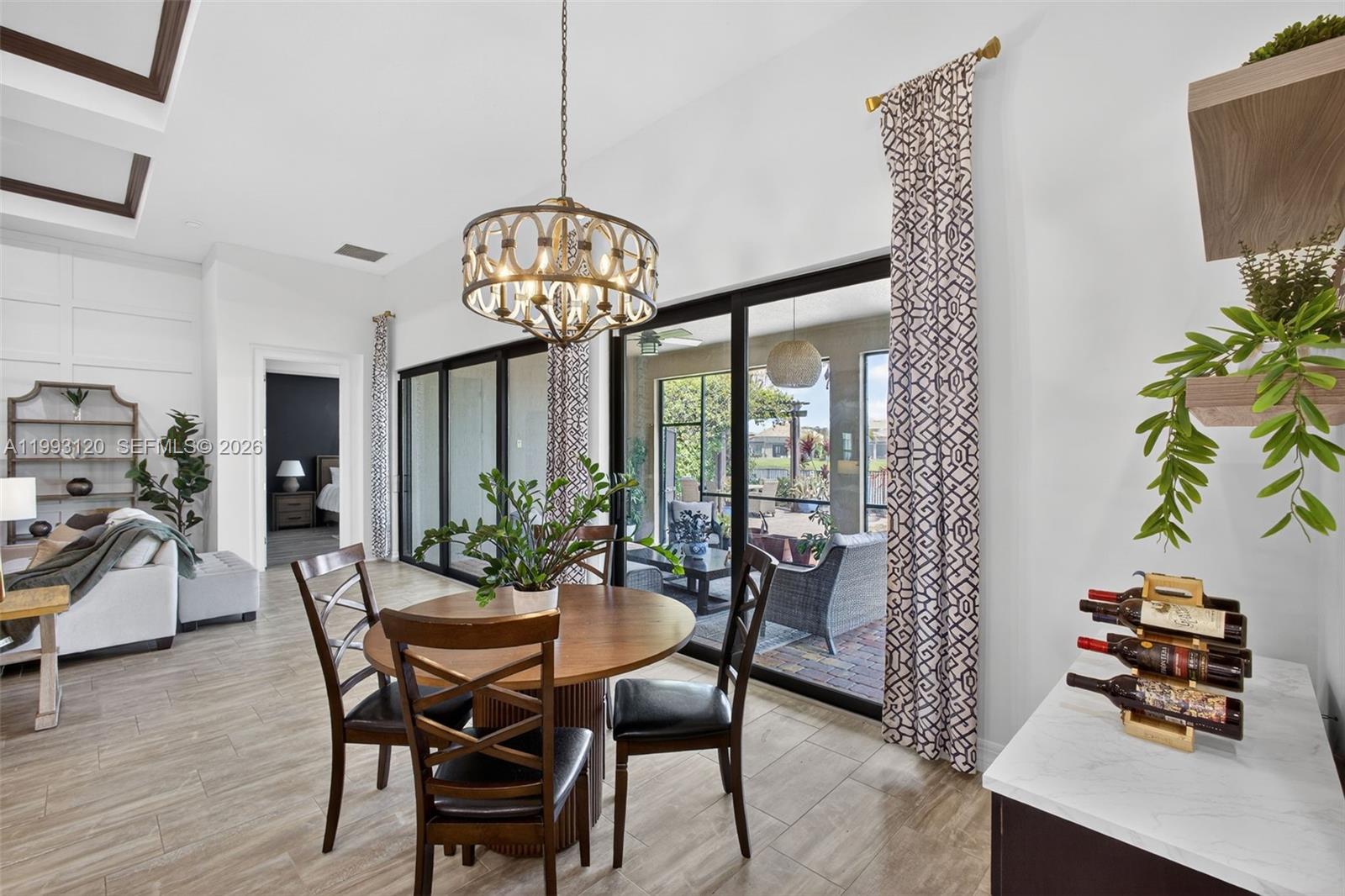 SONOMA ISLES - Residential