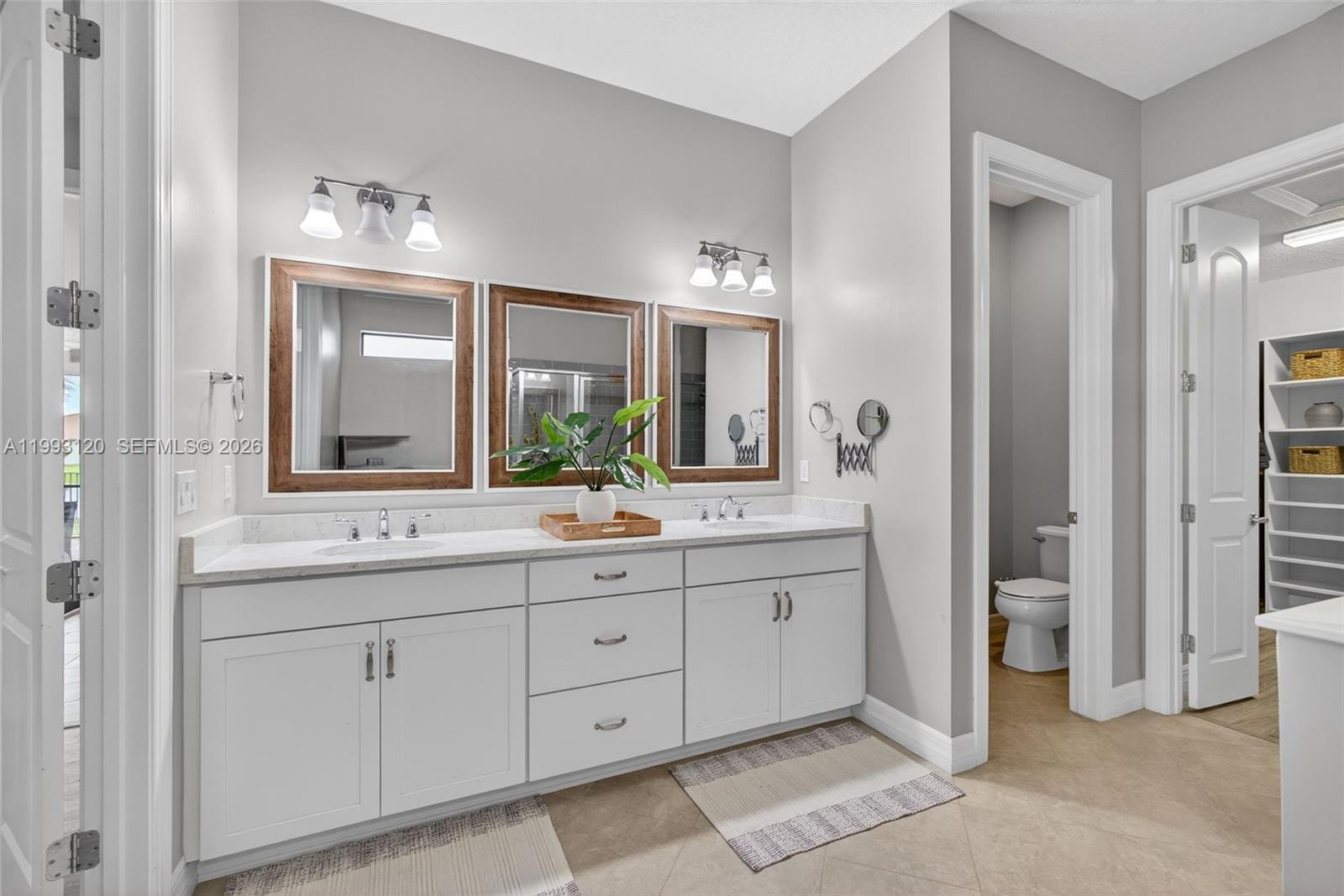 SONOMA ISLES - Residential