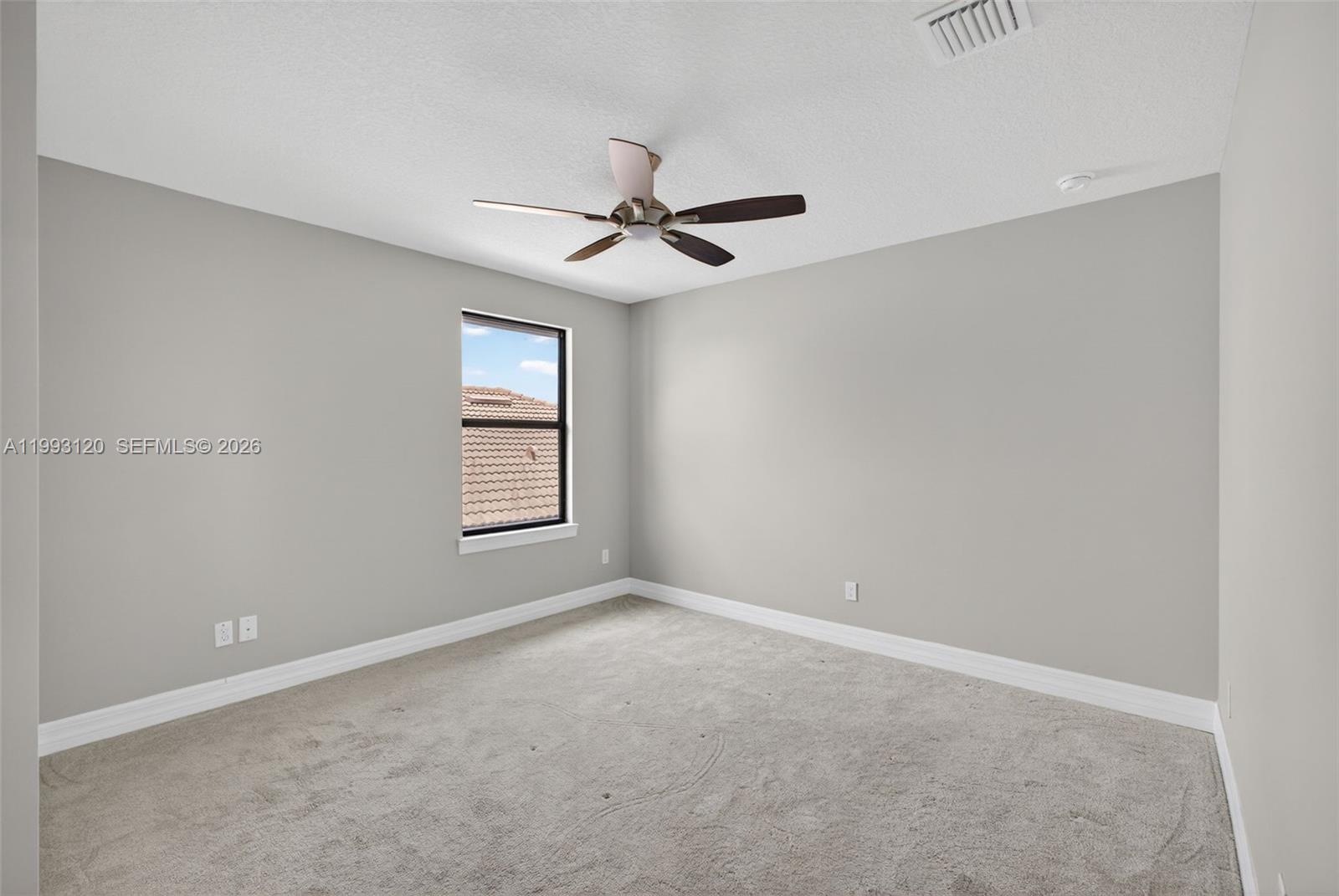 SONOMA ISLES - Residential