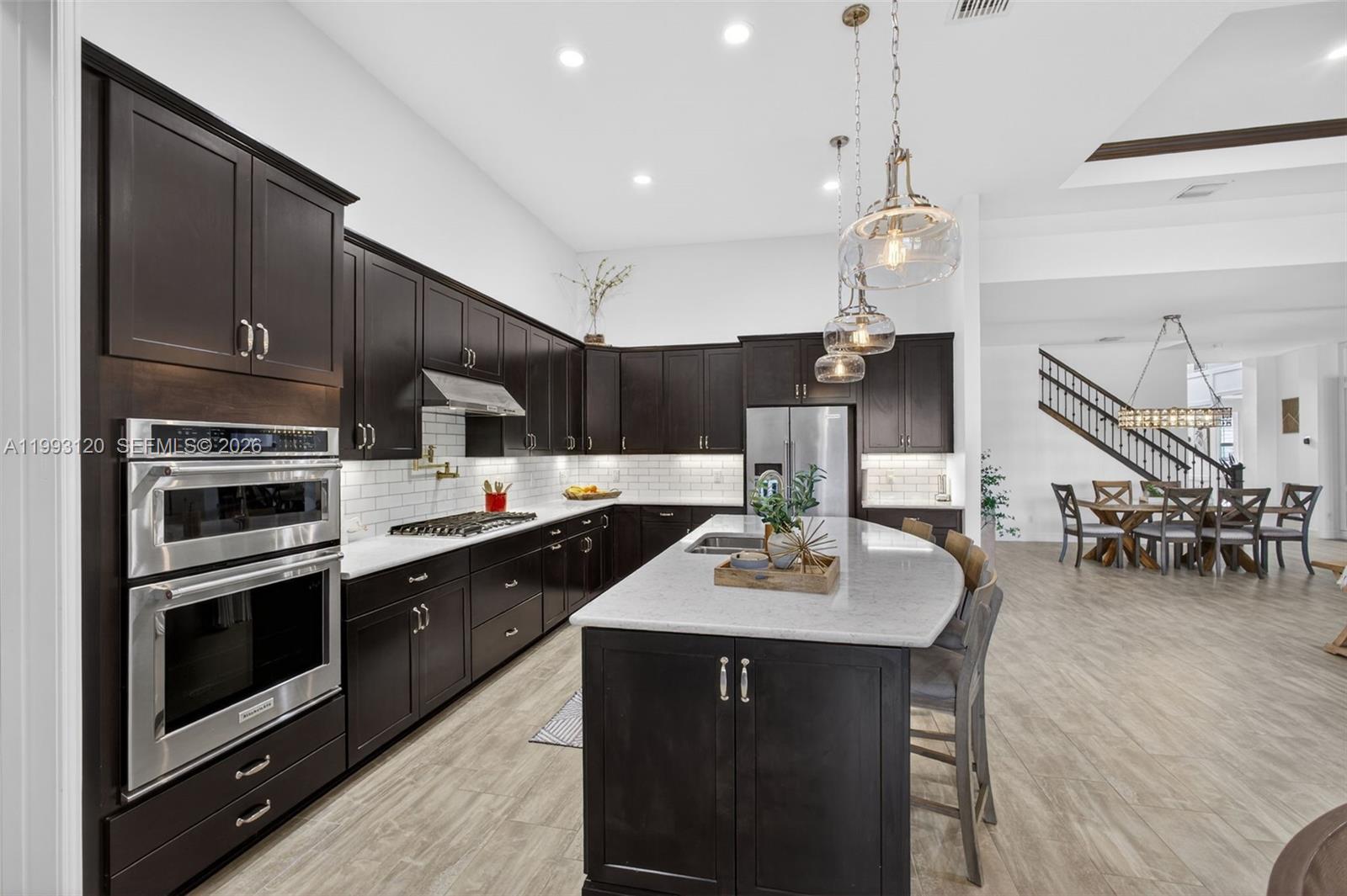 SONOMA ISLES - Residential