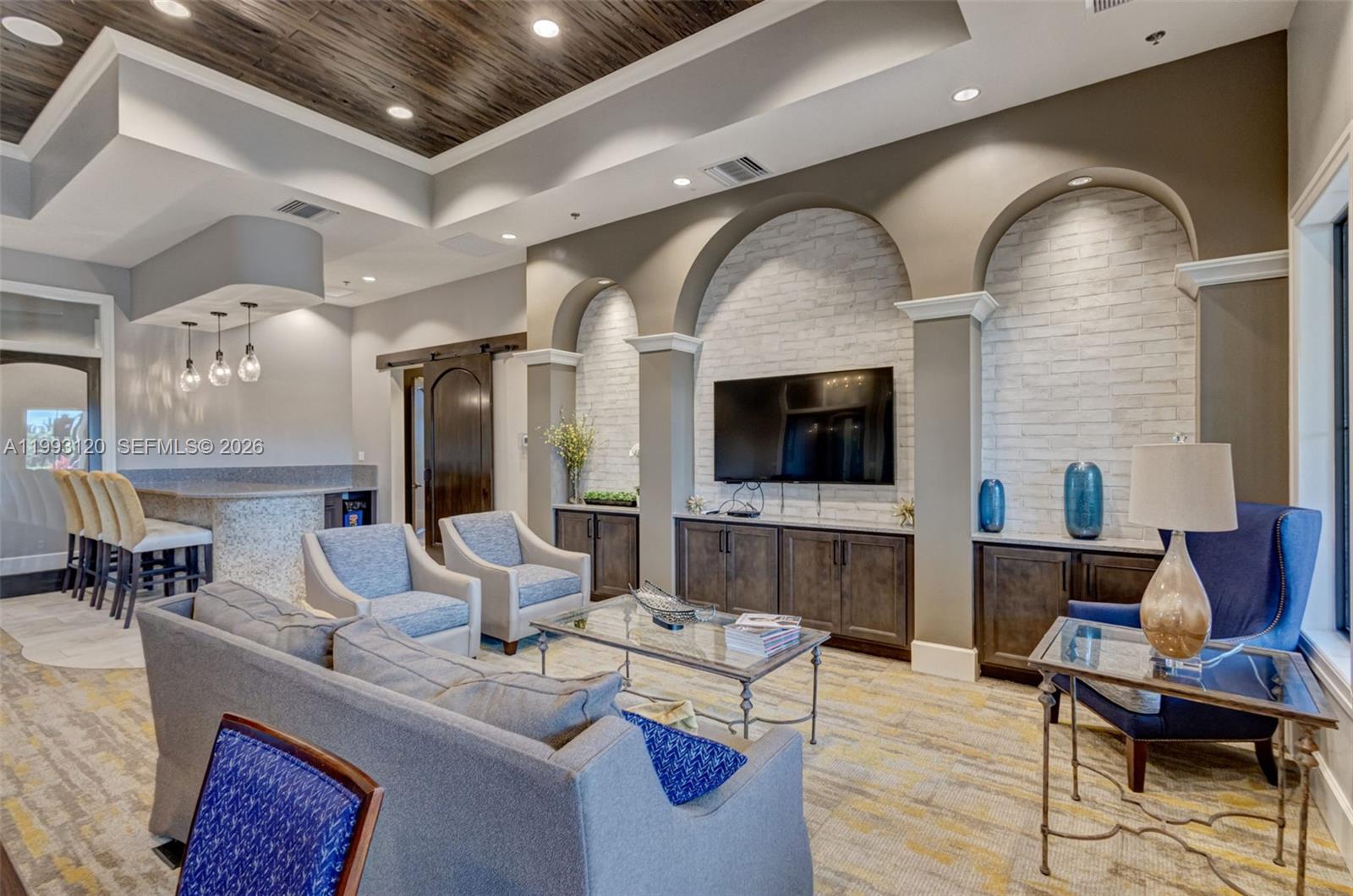 SONOMA ISLES - Residential