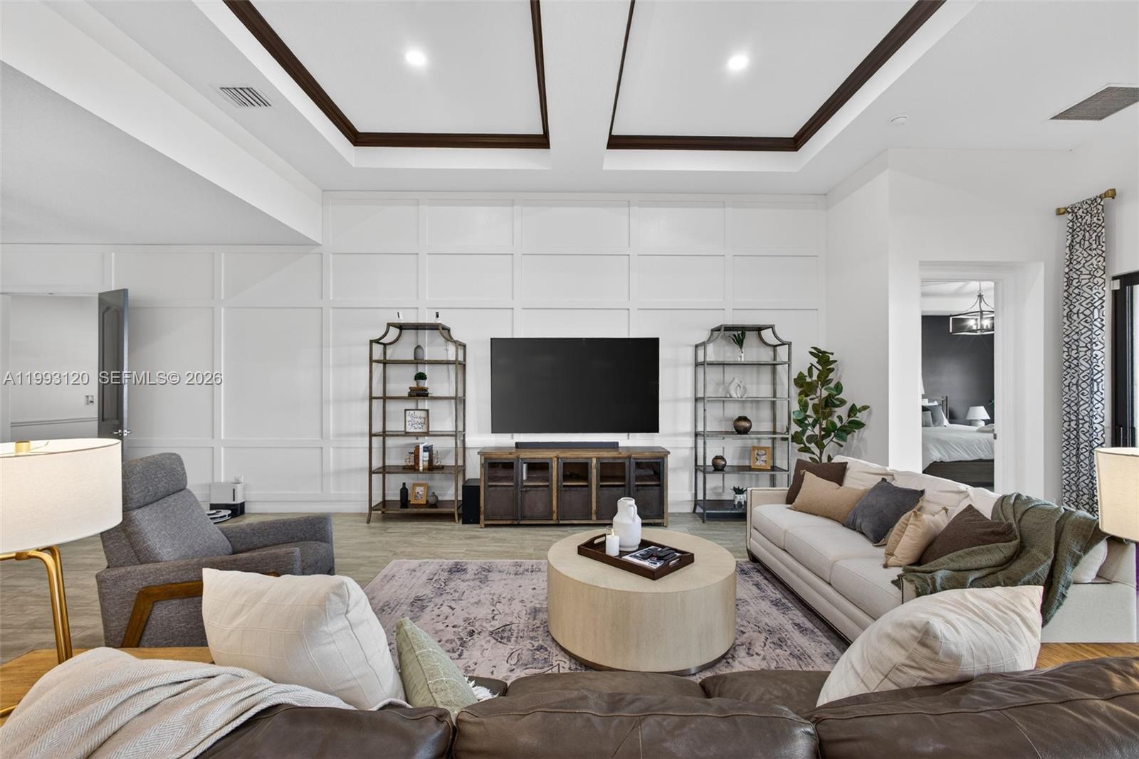 SONOMA ISLES - Residential