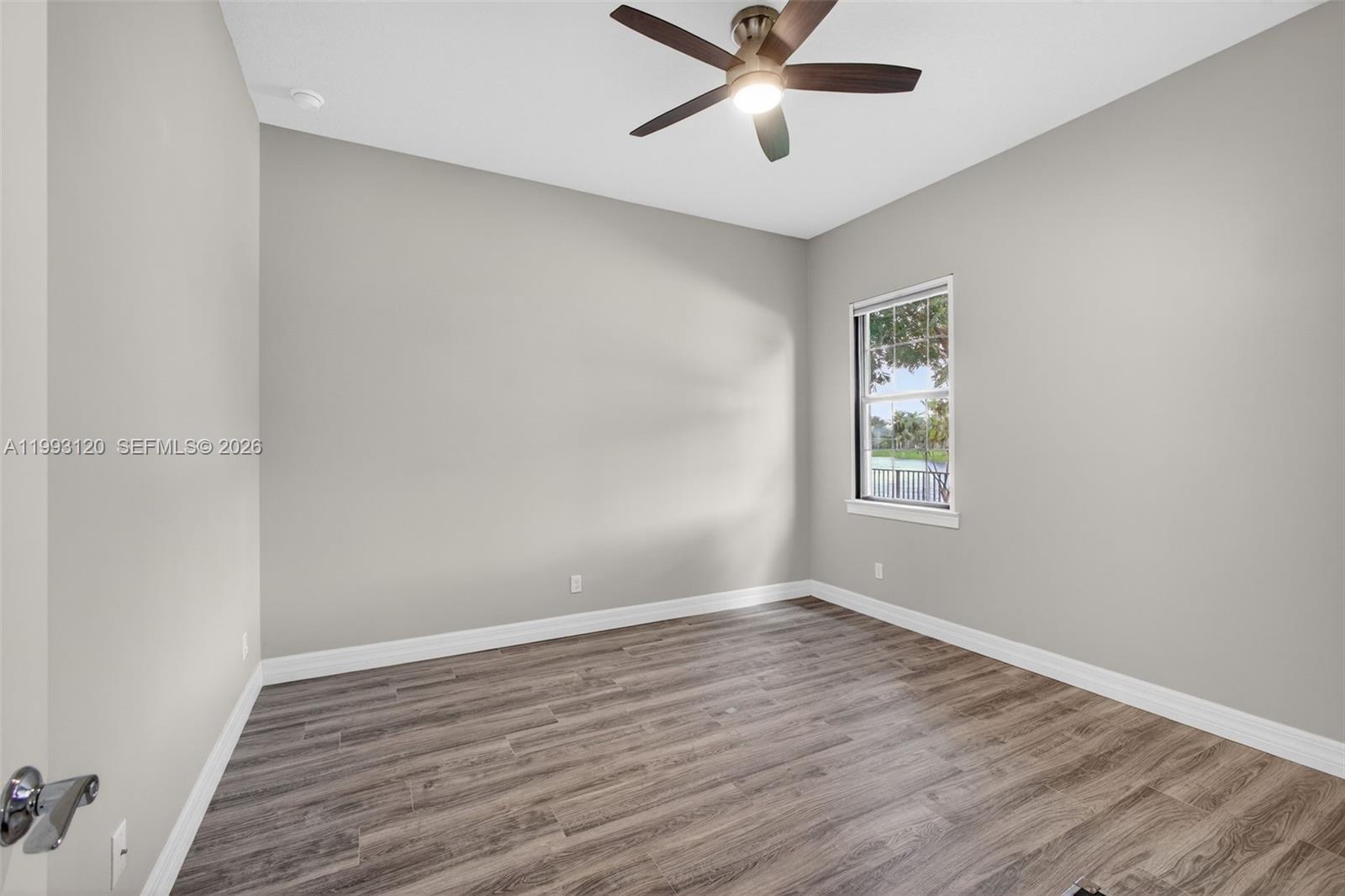 SONOMA ISLES - Residential