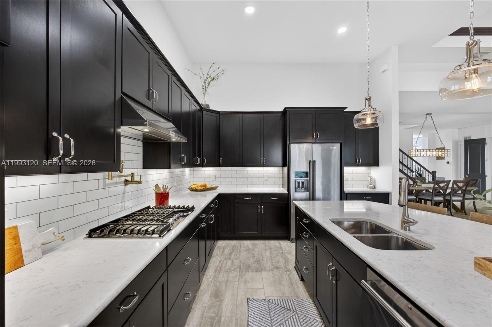 SONOMA ISLES - Residential