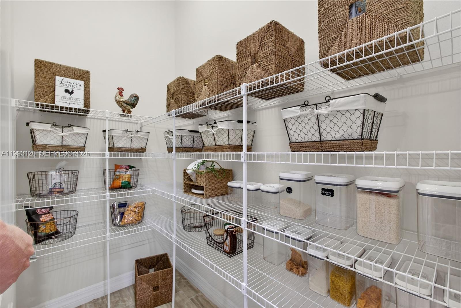 SONOMA ISLES - Residential