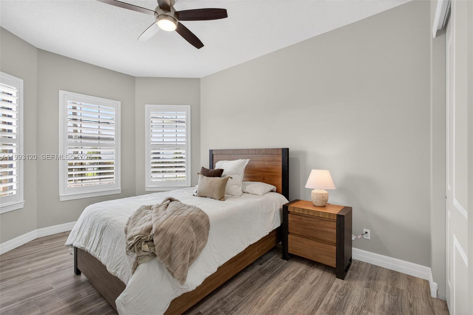 SONOMA ISLES - Residential