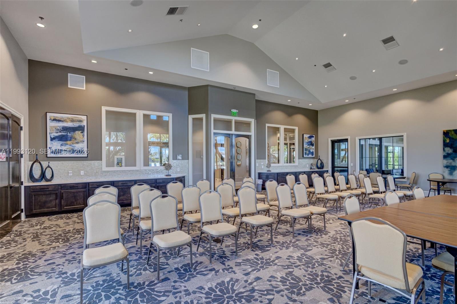 SONOMA ISLES - Residential